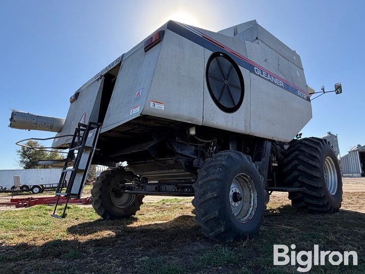 1998-gleaner-r72-image-5