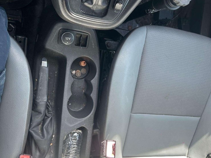 2016-ford-transit-connect-image-15