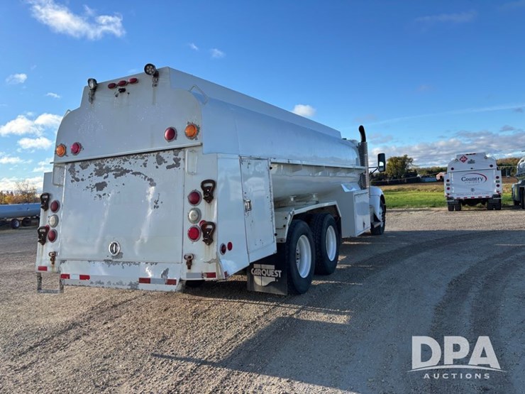 2013-unit-70-image-12