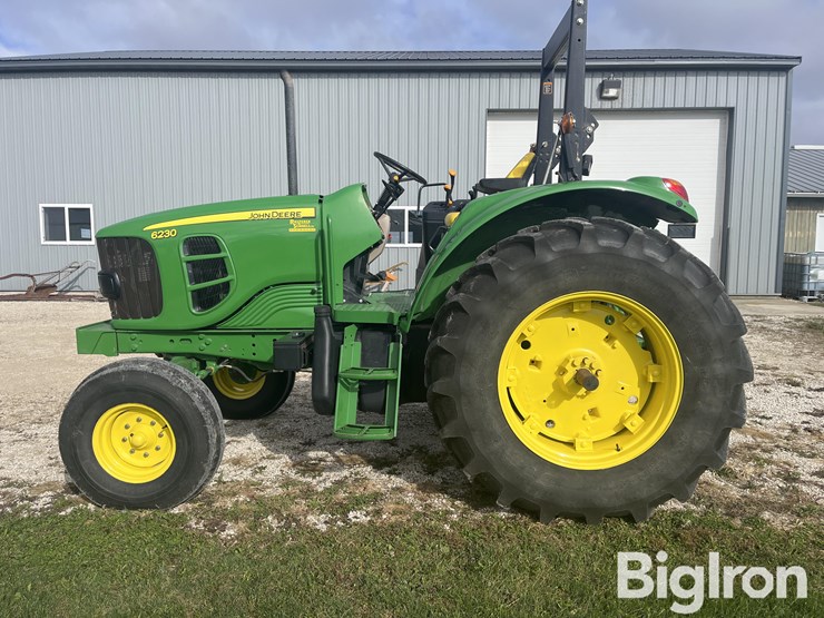 2012-john-deere-6230-image-8