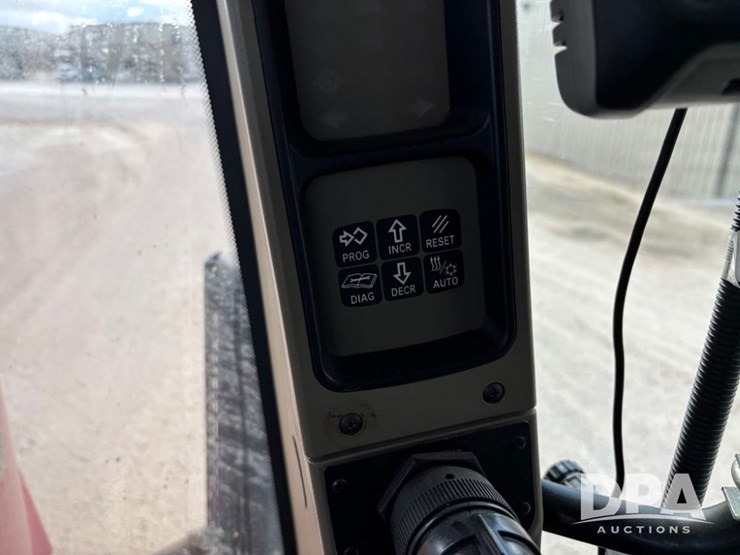 2010-case-ih-2010-image-43