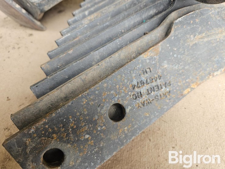 eversman-unused-tiller-knives-&-brackets-image-13