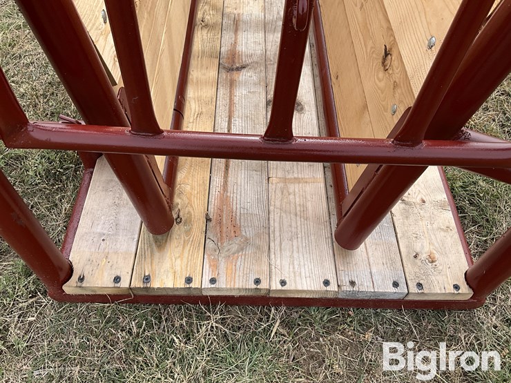 livestock-squeeze-chute-image-18