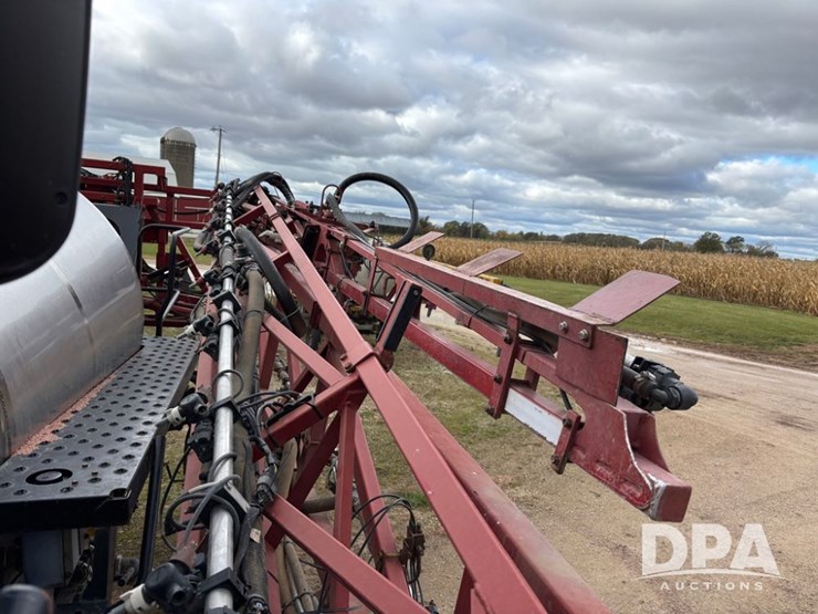 2014-case-ih-3016-image-71