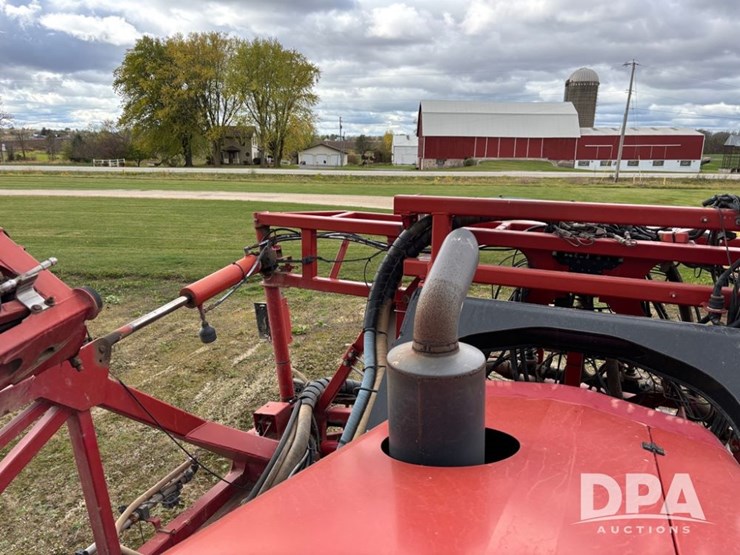 2014-case-ih-3016-image-76