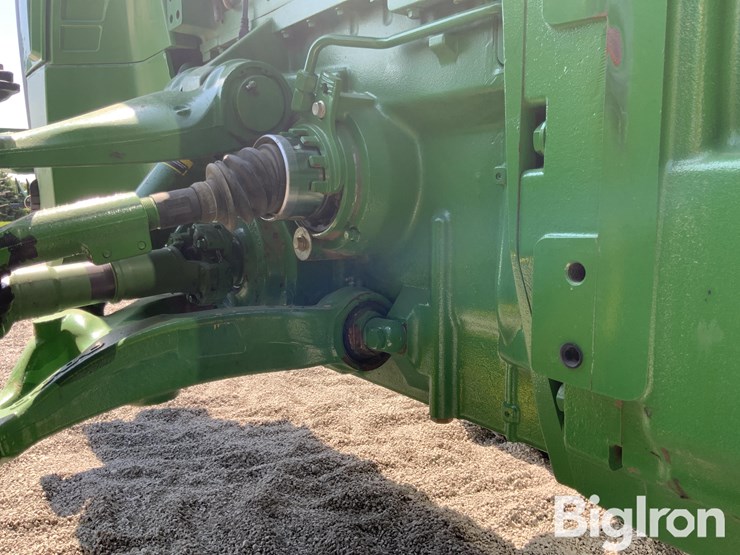 2010-john-deere-8295r-image-16