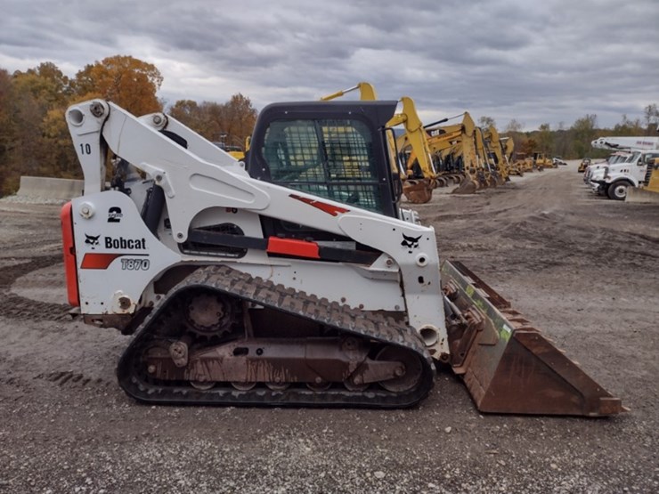 bobcat-t870-image-3