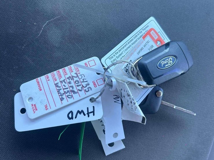 2017-ford-f150-image-33