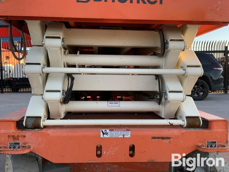 2017-snorkel-s4726e-image-16