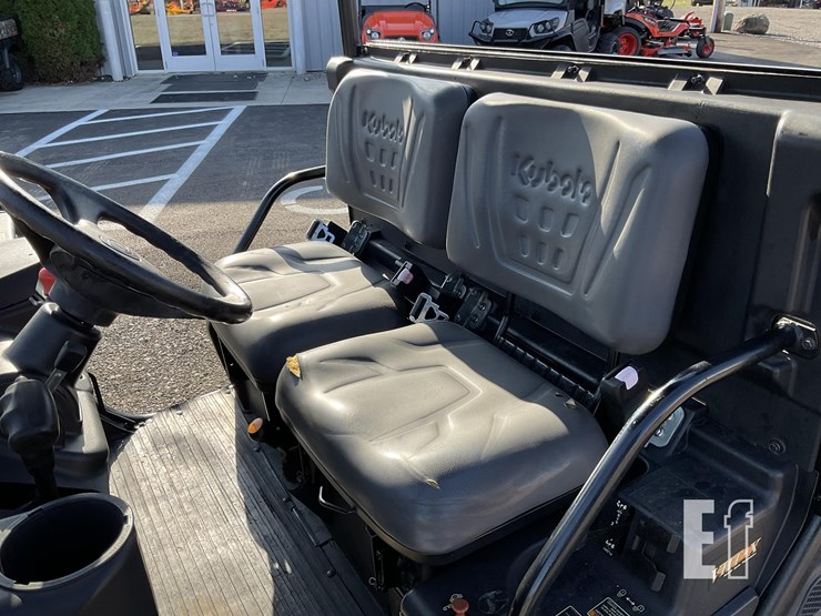 2017-kubota-rtv-x900-image-13