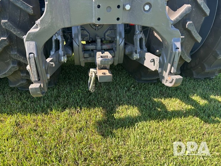 2022-massey-ferguson-8735s-image-21