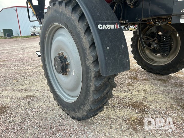 2020-case-ih-patriot-4440-image-27