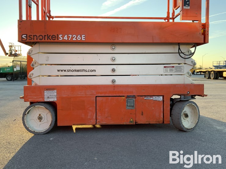 2017-snorkel-s4726e-image-11