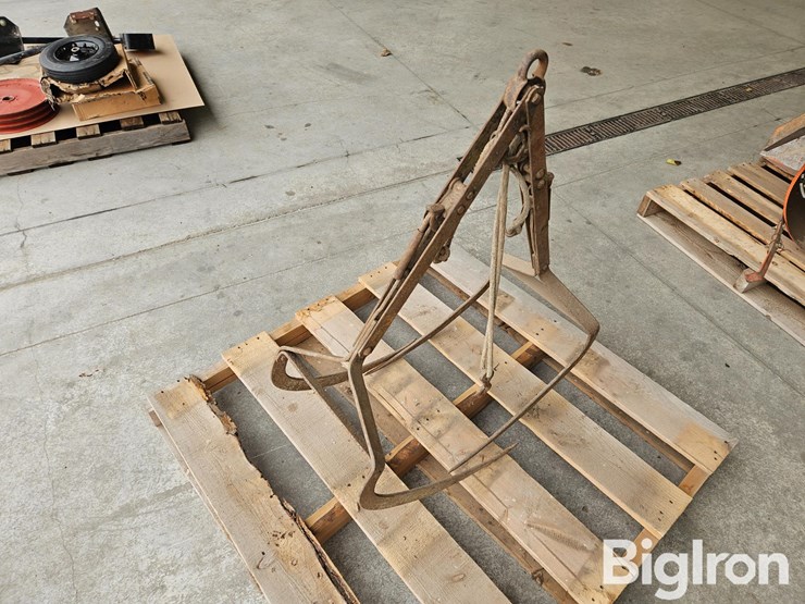 barn-hay-grapple-image-7