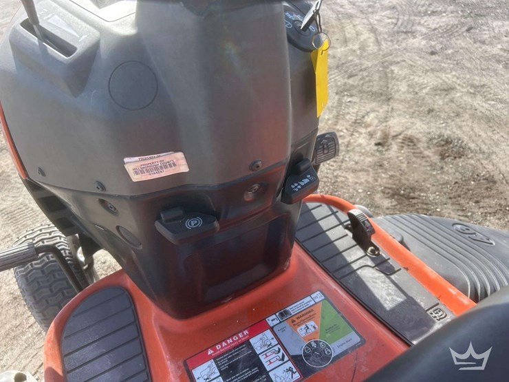 husqvarna-46in-riding-mower-image-8