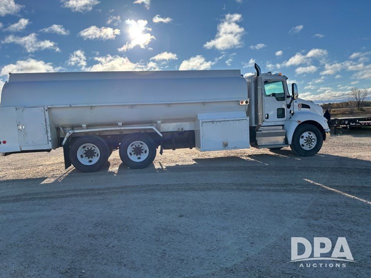 2013-unit-70-image-16