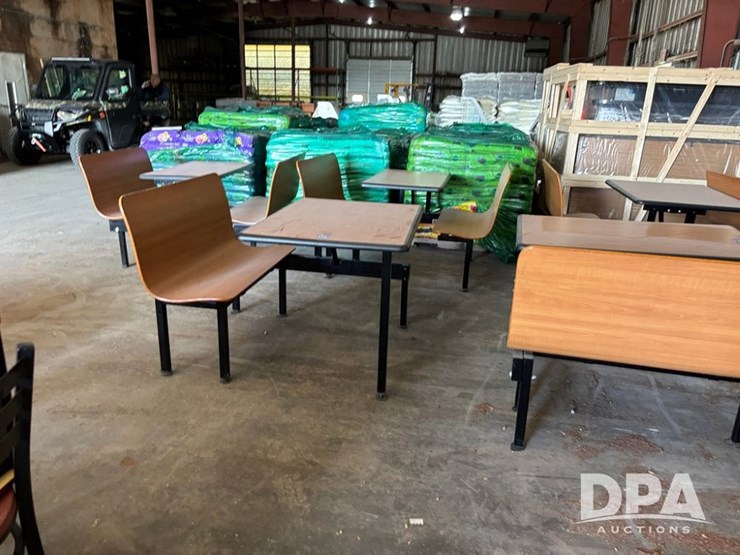 double-booths-(dr12598)-image-6