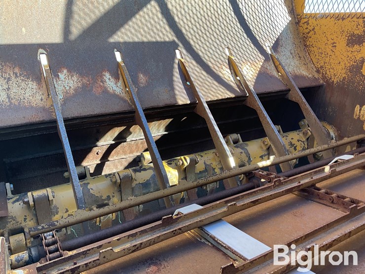 2021-haybuster-2660-image-15