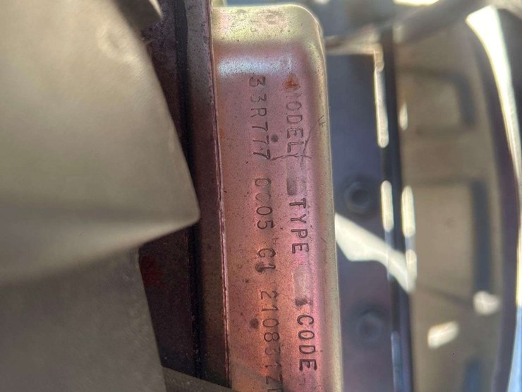 husqvarna-riding-mower-42inch-image-10