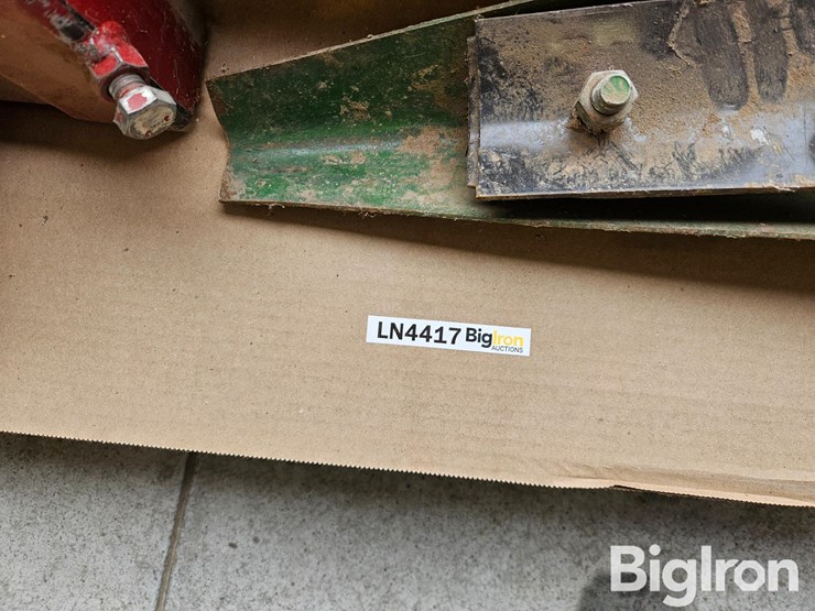 international-corn-head-roller-cones-image-16