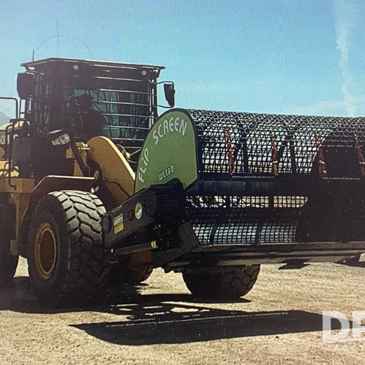 2022 Flip Screen WL180 Bucket (ED4669)