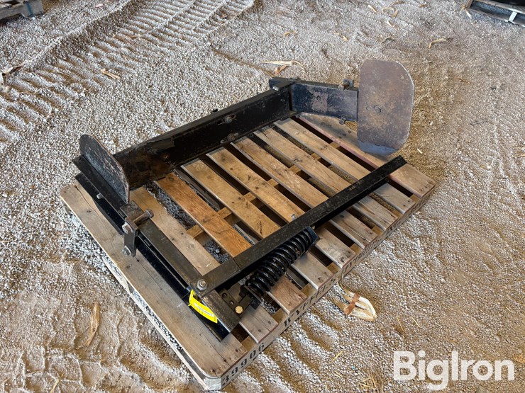 pallet-of-farm-support-image-1