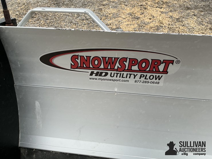 snow-sport-hd-utility-7’-snow-plow-image-11