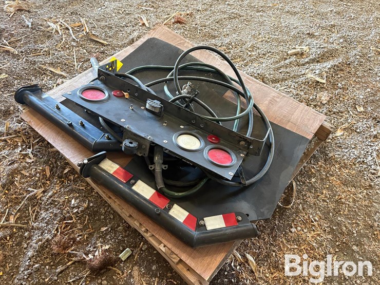 pallet-of-truck-parts-image-3