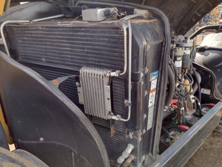 13-cat-407c-telehandler-w/bucket-&-forks-(qea-5956)-image-26