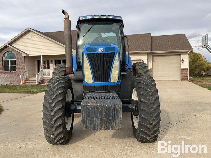 2009-new-holland-t8020-image-2
