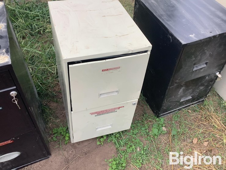 file-cabinets-image-20