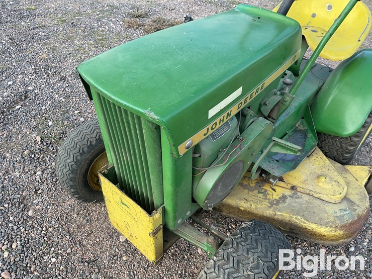 john-deere-112-image-11