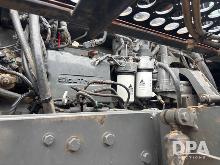 2012-rogator-rg100-dry-machine-(dr12557-unit-3000)-image-22