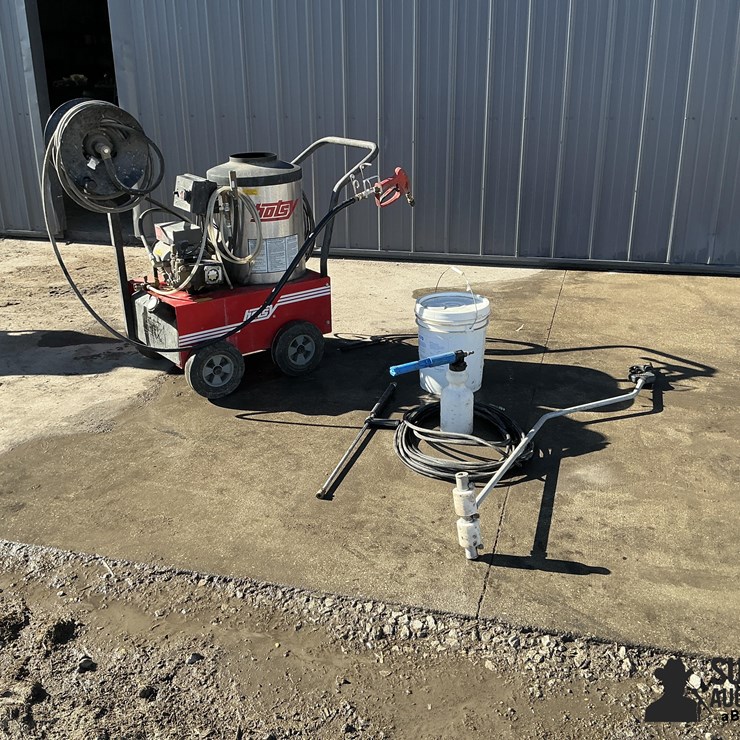 Hotsy HC165L.1 Pressure Washer