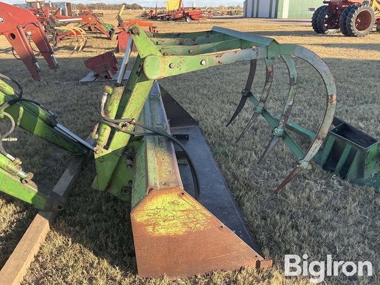 john-deere-158-image-19