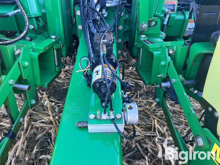 2008-john-deere-1760-image-15