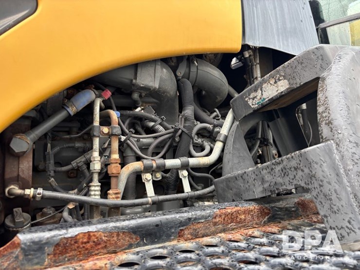 2015-ag-chem-rg1300b-image-24