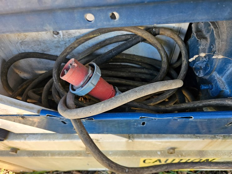 #22767-•-40'-refrigerated-container-image-28