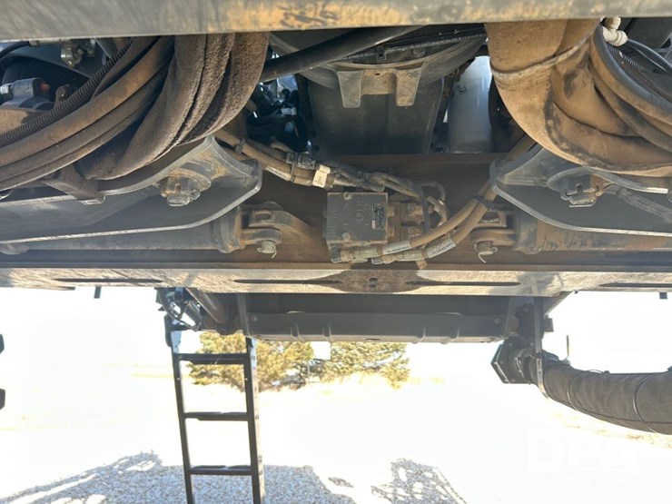 2016-ag-chem-rg1100b-image-63