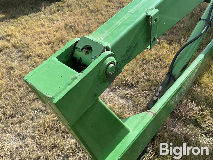 john-deere-4320-image-18