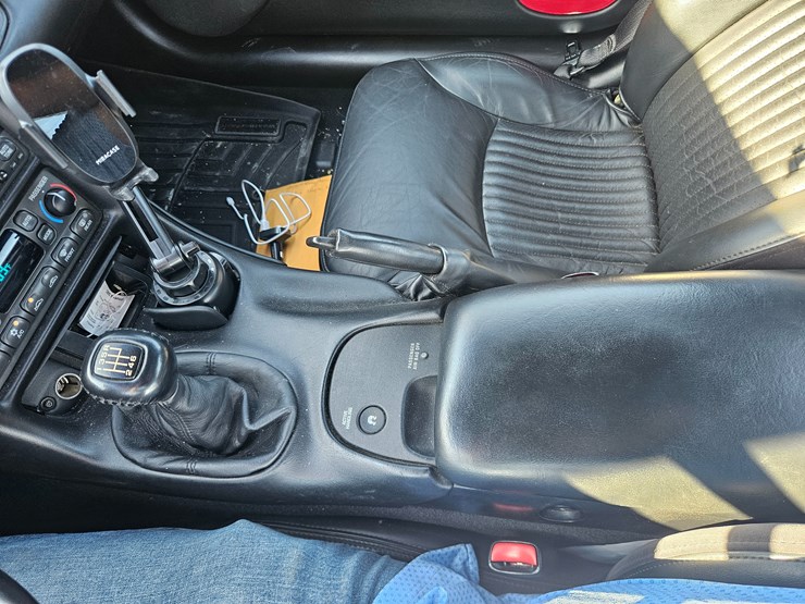 #22774-•-2002-chevrolet-corvette-z06-car-image-44