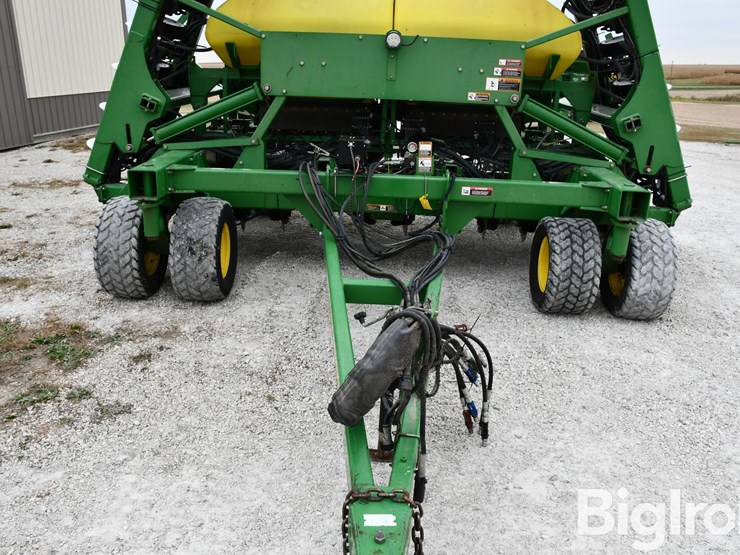 john-deere-1690-ccs-image-11