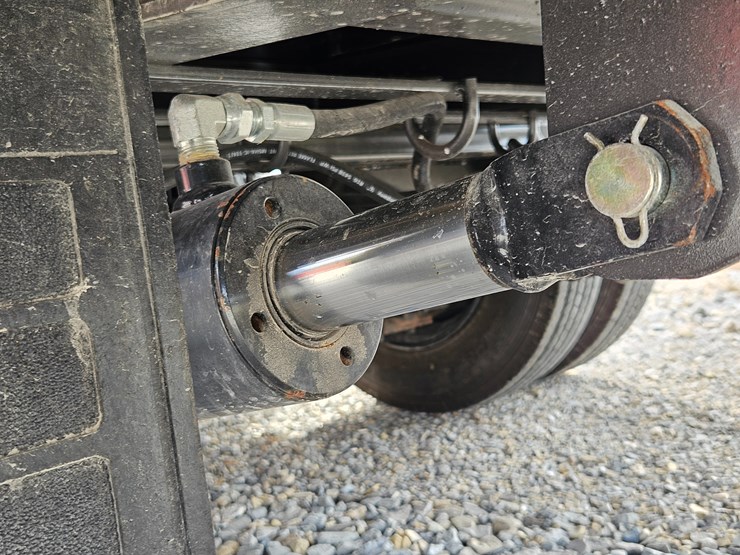 #22762-•-2025-ez-haul-32'-flatbed-trailer-image-43