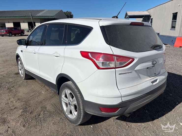 2015-ford-escape-image-4