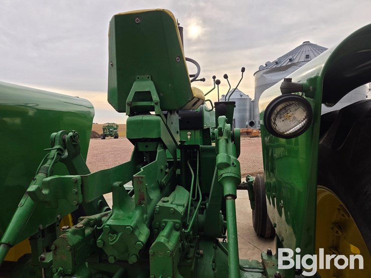1969-john-deere-4520-image-12