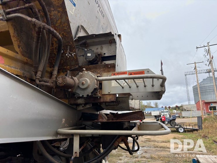 2015-ag-chem-rg1300b-image-43