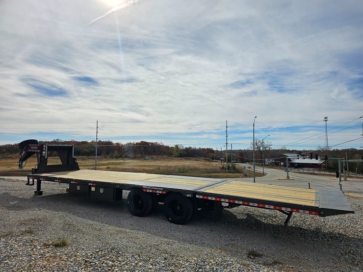 #22762-•-2025-ez-haul-32'-flatbed-trailer-image-14