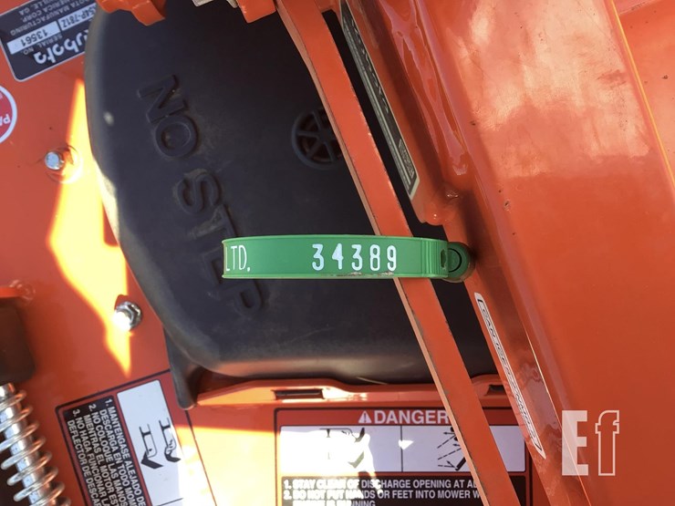 2021-kubota-z724x-image-16