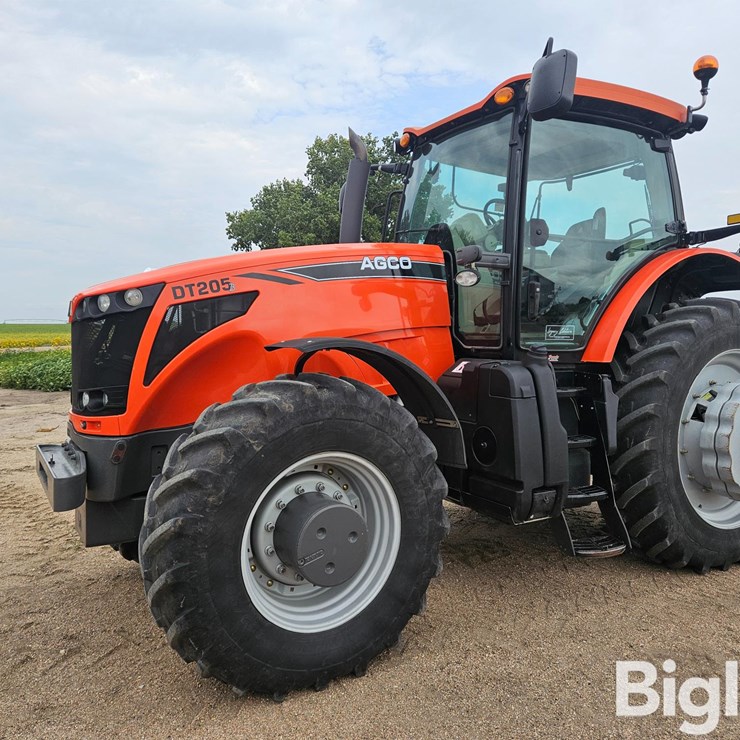 2010 AGCO DT205B