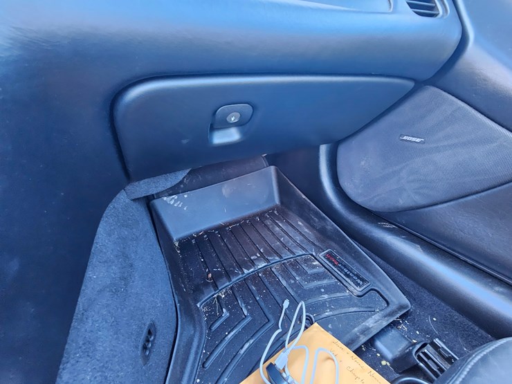 #22774-•-2002-chevrolet-corvette-z06-car-image-38